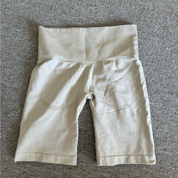 Cameeli Tan Bike Shorts - Picture 5 of 6